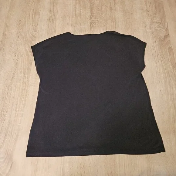 Lucky Brand Womens Size S Dark Blue Short Sleeve Vneck Top Shirt Blouse Buttons - Picture 2 of 6